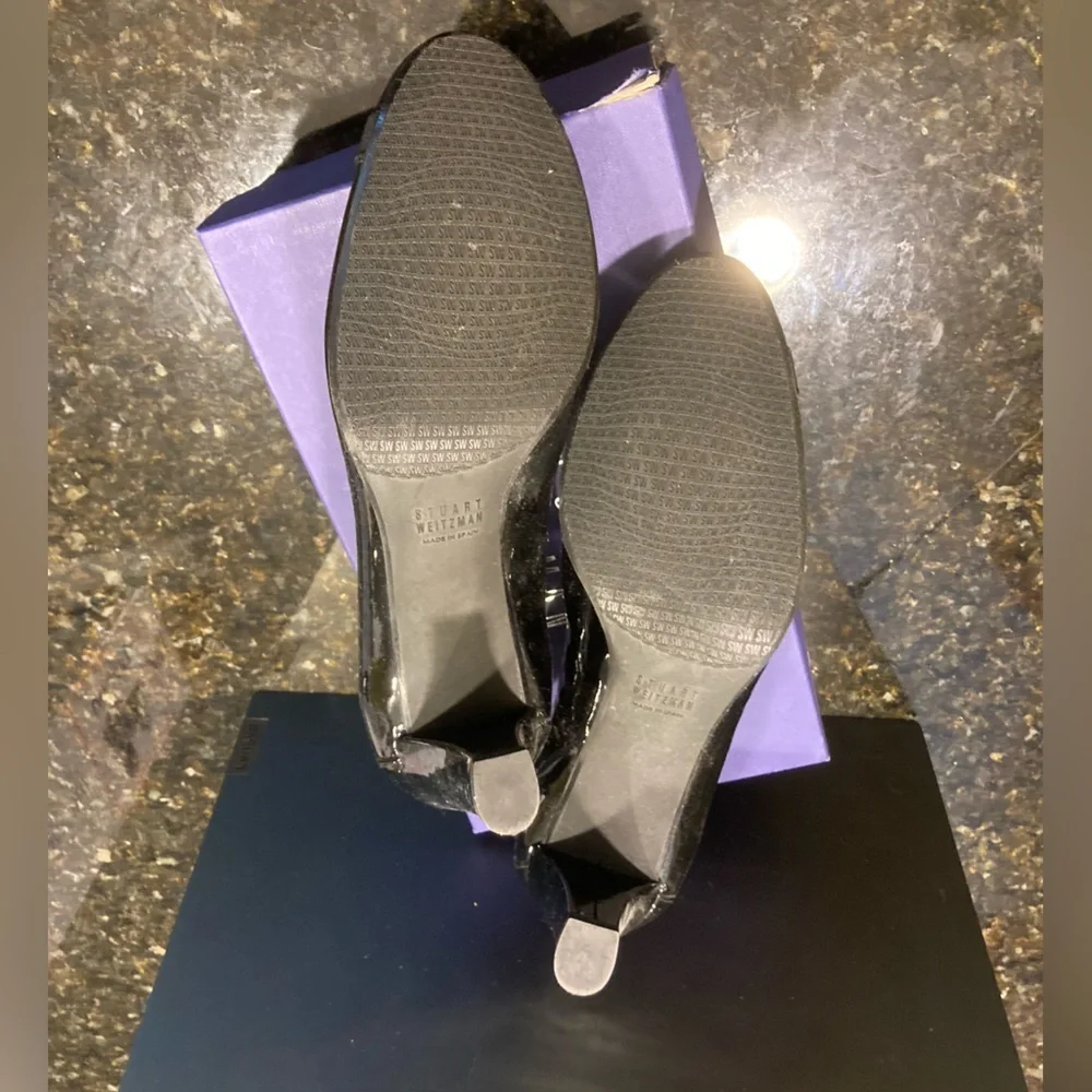 Stuart Weitzman Black Patent Pumps - 10.5 Like New